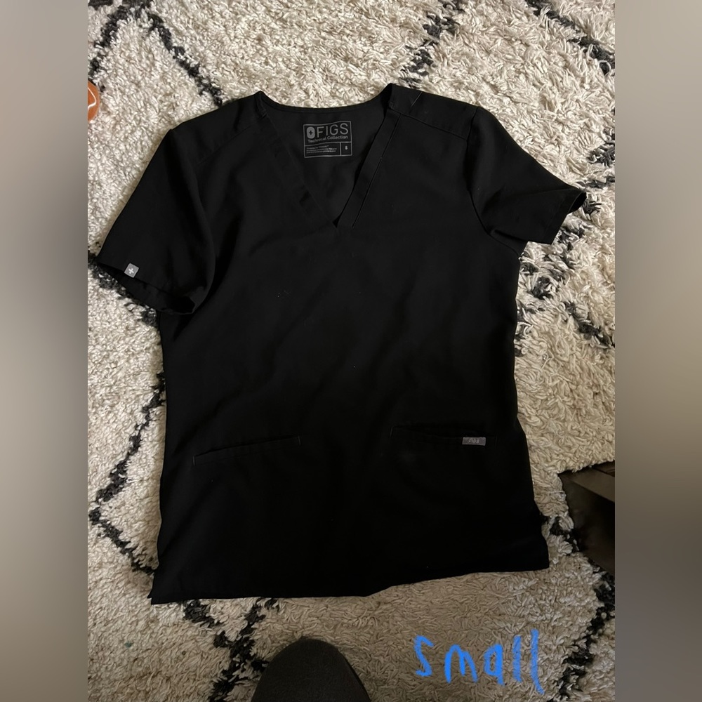 Figs black scrub top
